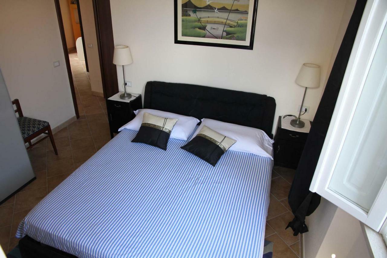 La Maddalena  Los Flamingos B&B 외부 사진
