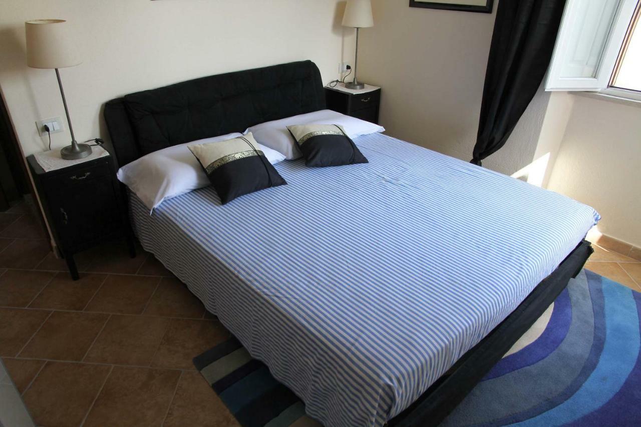 La Maddalena  Los Flamingos B&B 외부 사진
